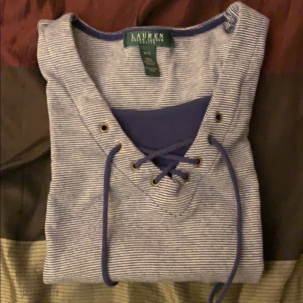 Woman’s Ralph Lauren Top Petite Small